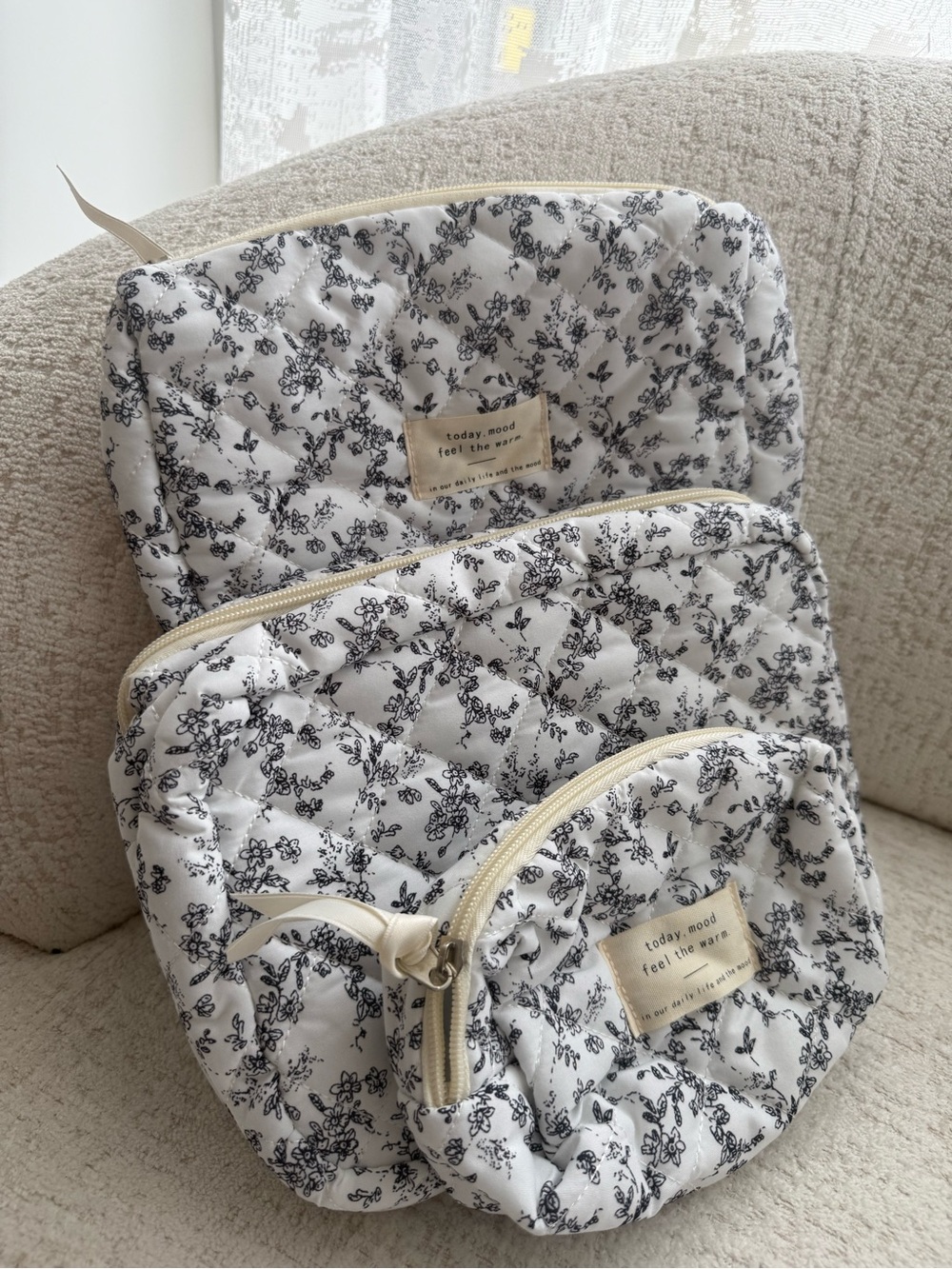 Quilted Floral Cosmetic Pouch Set - White with Black Floral